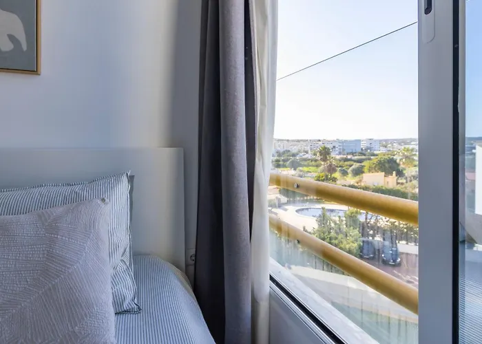 Sunny & With Pool By Algarve Dream Holidays Albufeira