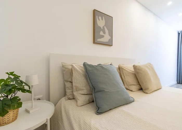 Sunny & With Pool By Algarve Dream Holidays *